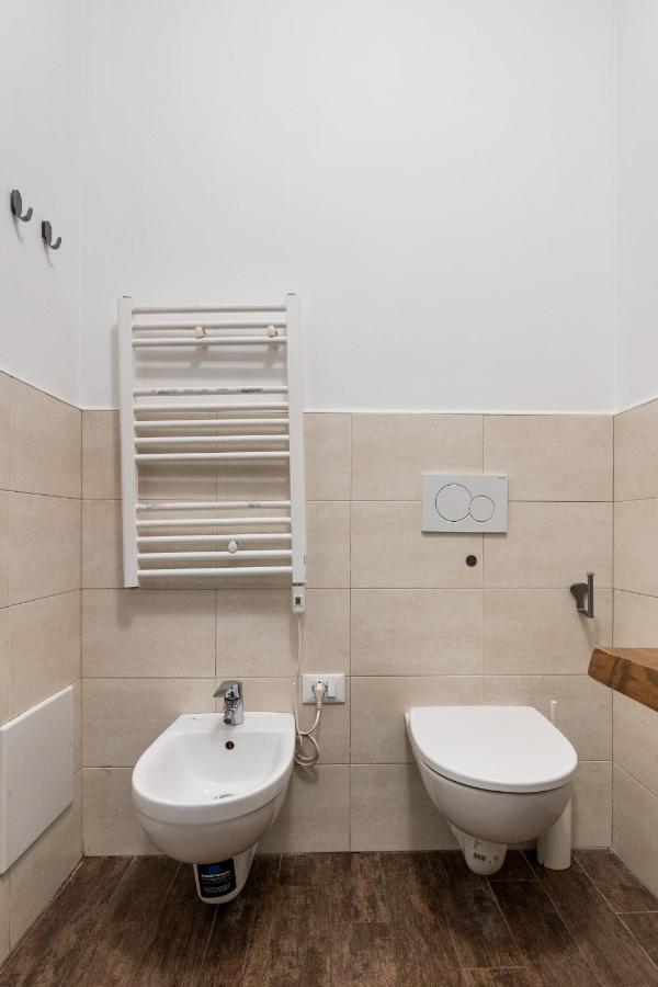 Largo Molina Apartment 1 By Wonderful Italy Bologna Exterior foto